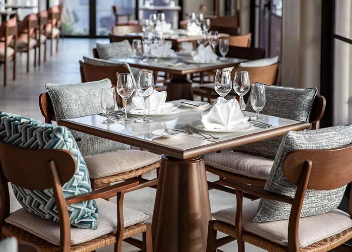 Radisson Khách sạn
