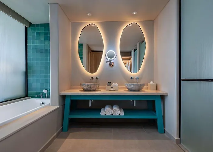 Khách sạn Radisson 4*