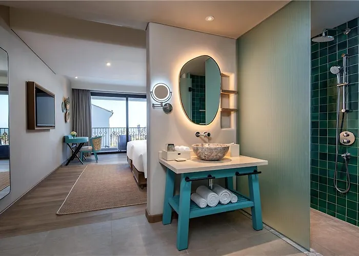 Radisson Khách sạn